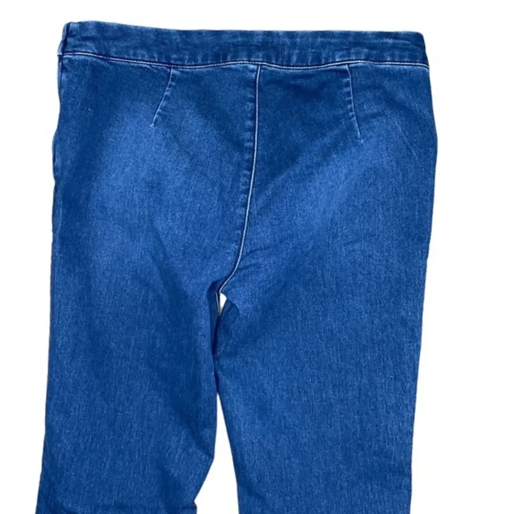 Free People Women’s 70’s Style Jeans With Slits At Bottom Size 27 61855-16515125
